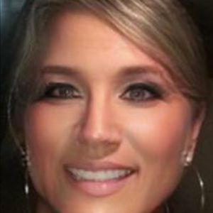 Meet your Posher, Gila